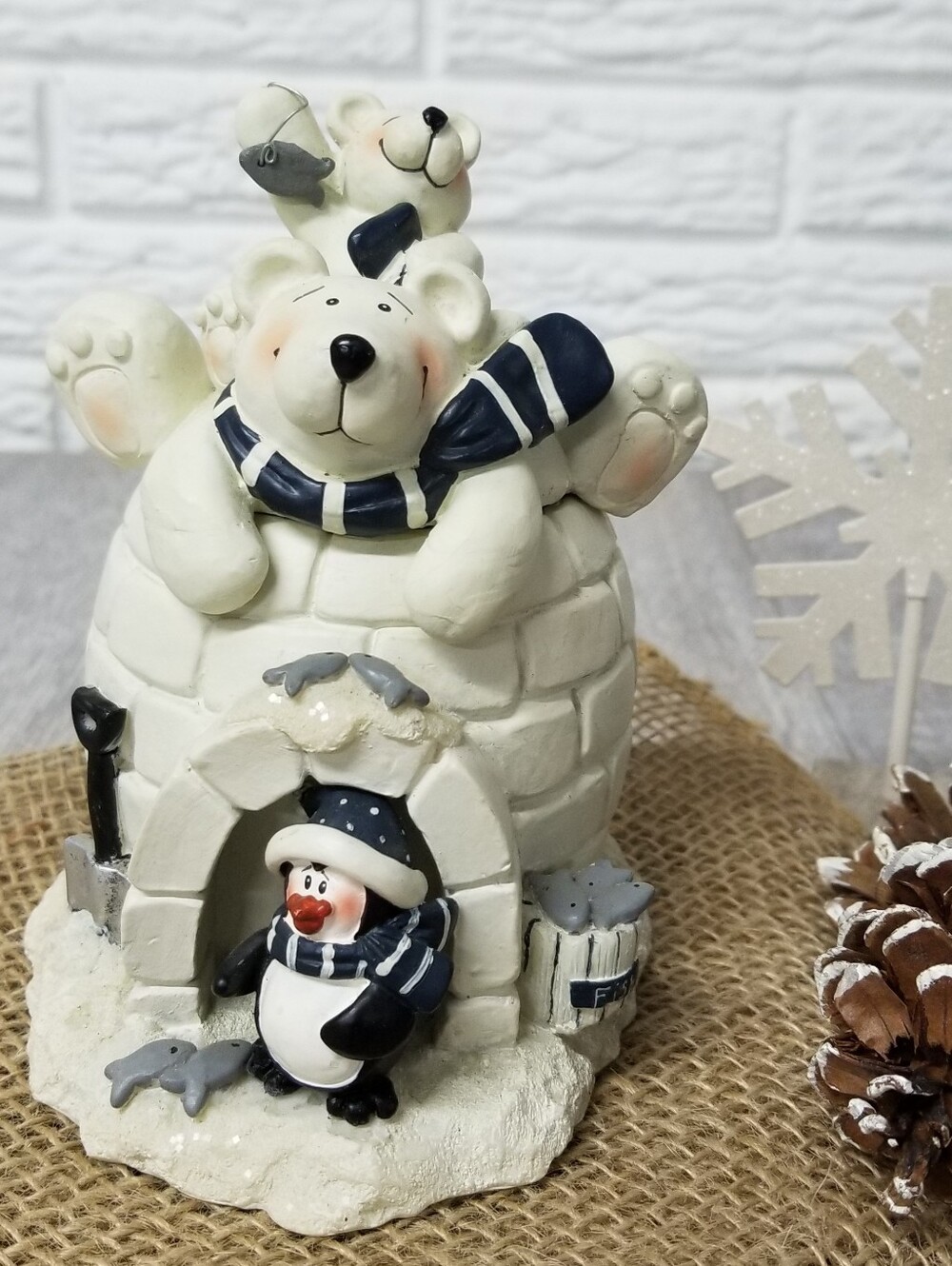 Crazy Mountain Polar Bear Candle Holder Decor